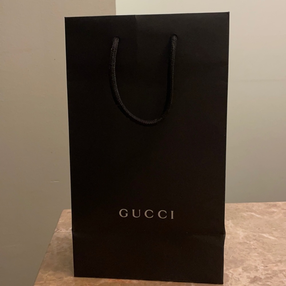 Gucci authentic shopping bag